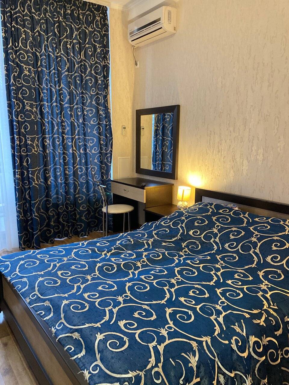 Фото Апартаментов Golden Holiday Сочи 36